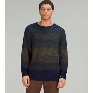 Lululemon athletica Navy Striped Knit Crewneck Sweater Men’s XXL